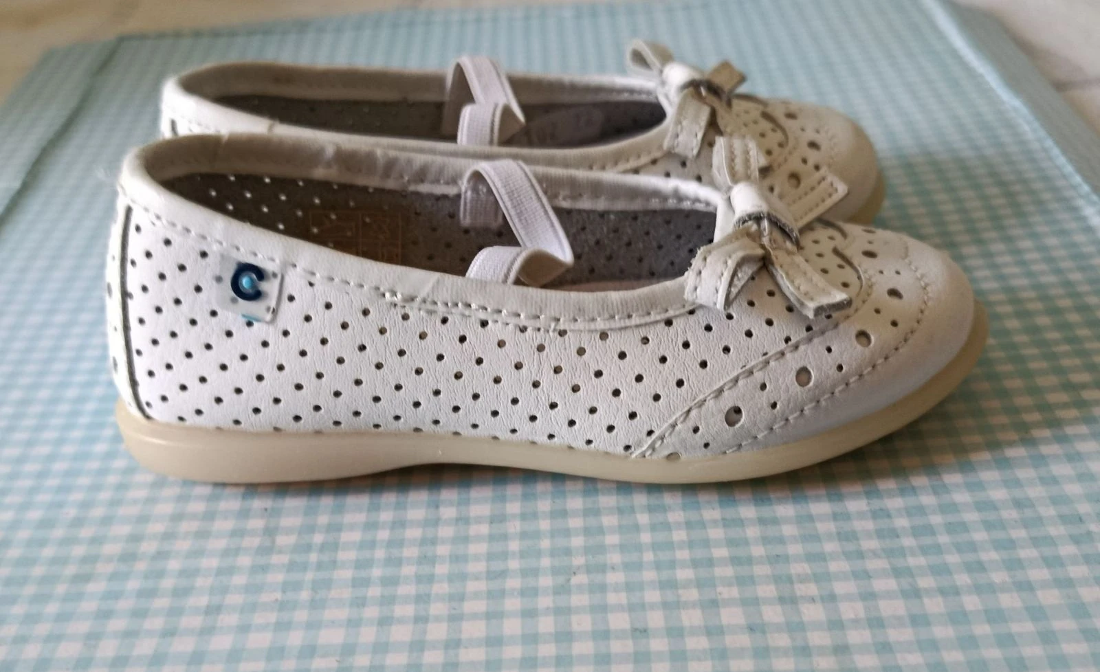 White girls' shoes – photo 5